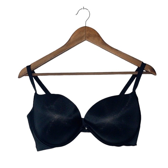 Victoria's Secret Intimates & Sleepwear Victorias Secret Plunge Bra